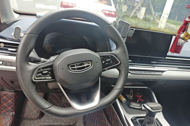 GEELY Emgrand 2022 car image #12