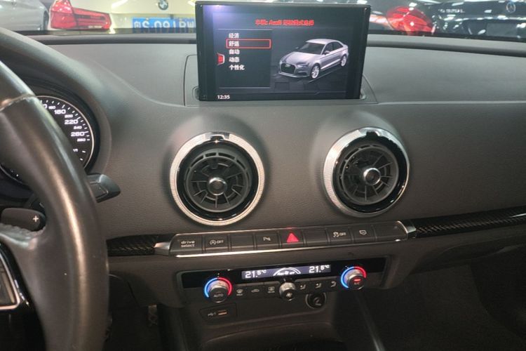 Audi A3 2019 #13 Audi A3 2019 car image #13