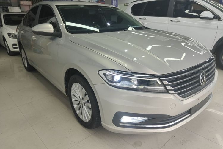 Volkswagen Lavida 2019 car image #4