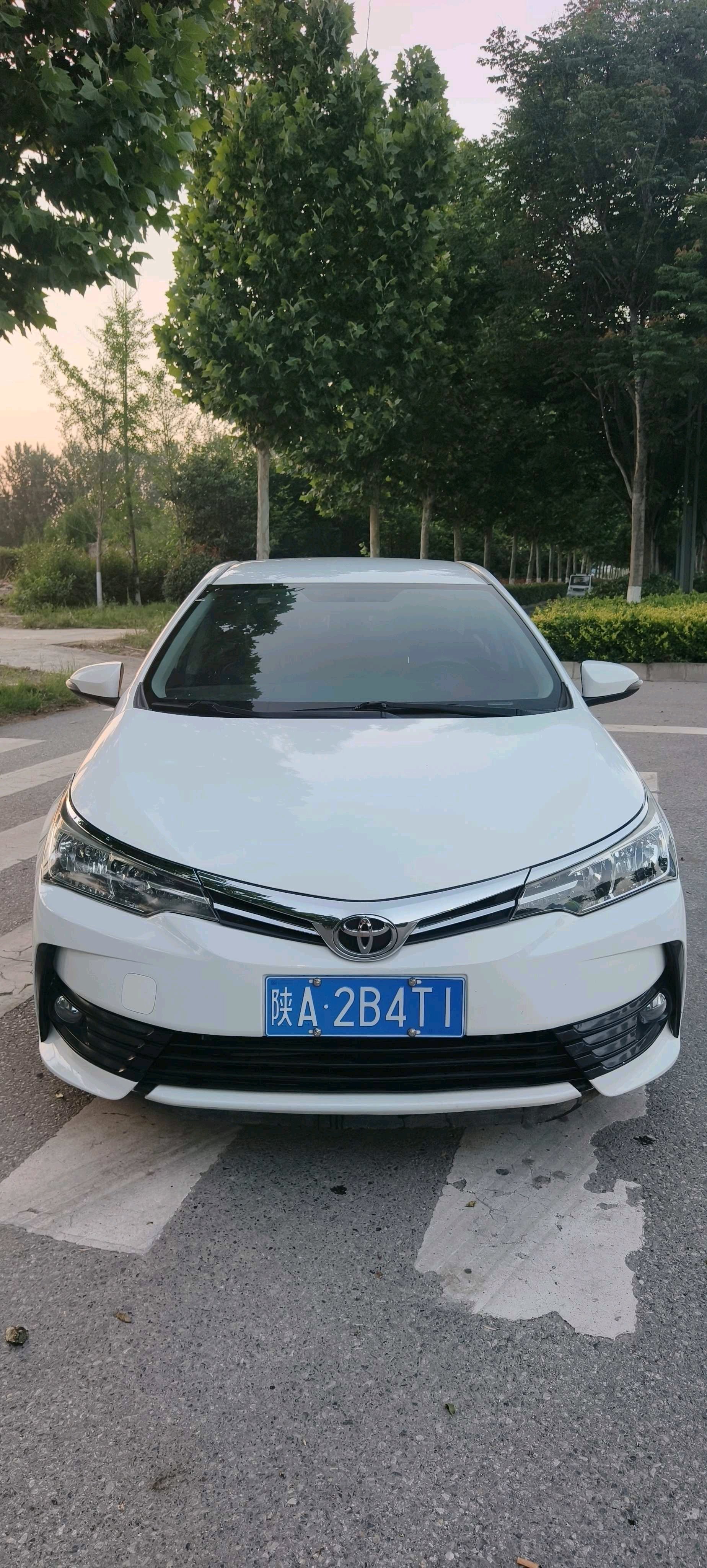 Toyota Corolla 2018 imagen de coche #2
