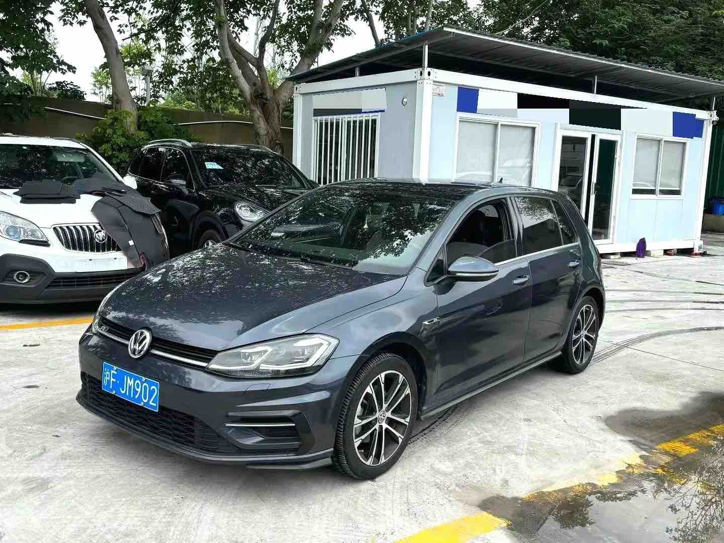 2020 2020 car image