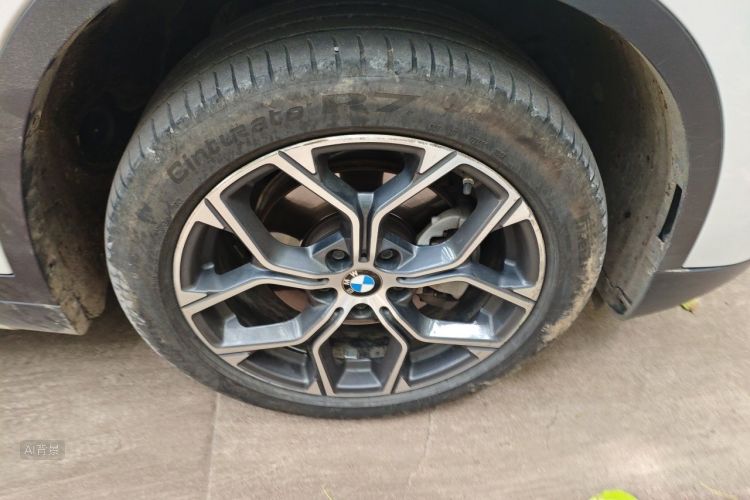 BMW X1 2023 car image #9