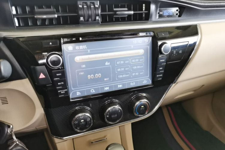 Toyota Corolla 2016 #17 Toyota Corolla 2016 car image #17
