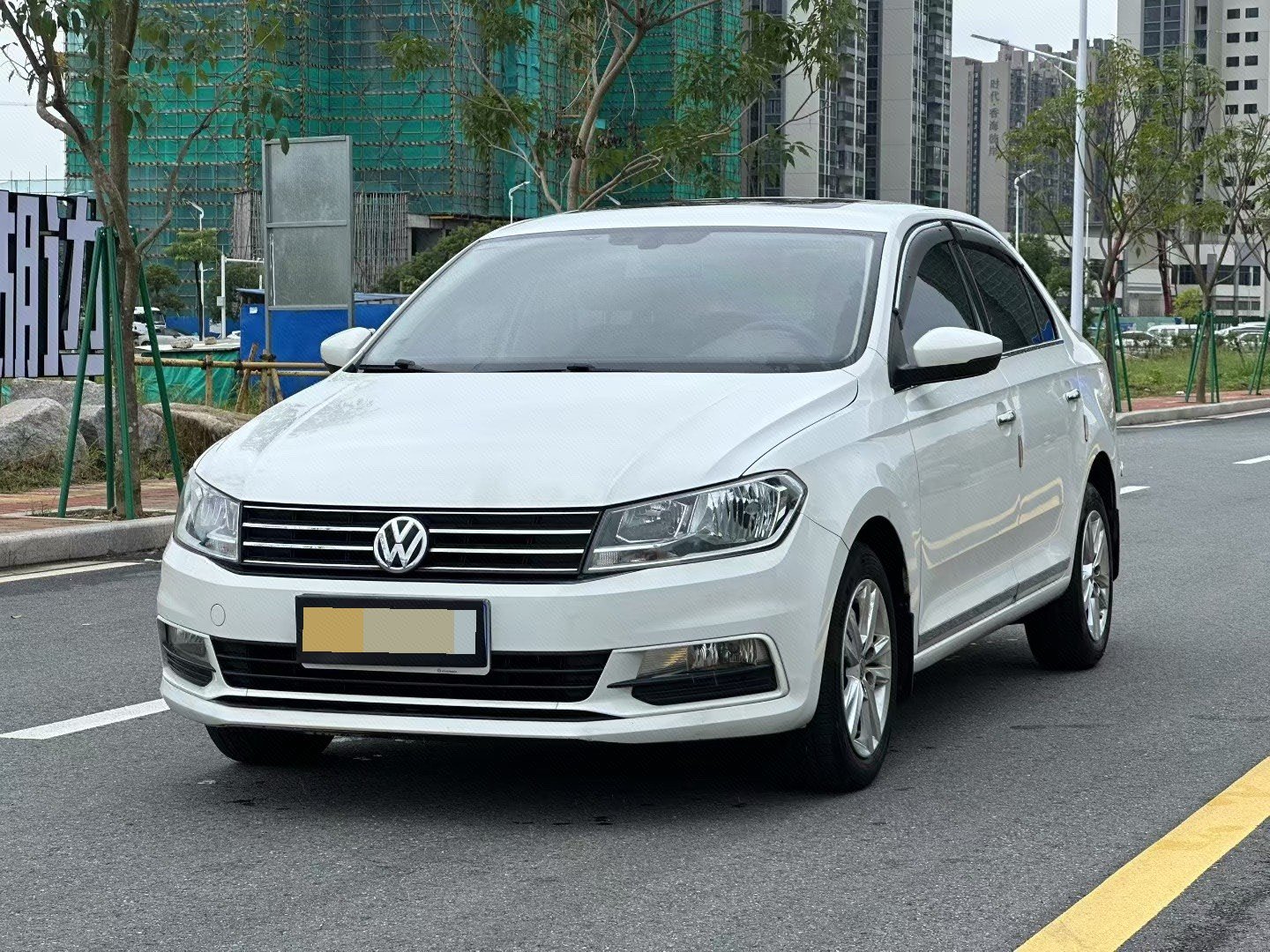 Volkswagen Santana 2018 car image 