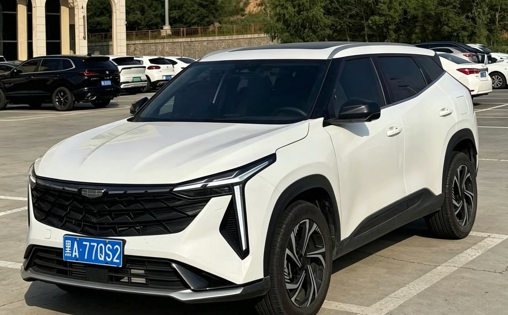 GEELY Boyue L 2024 car image 