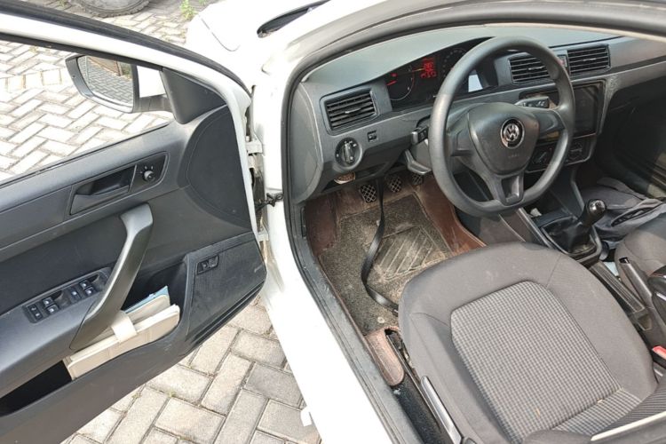 Volkswagen Santana 2017 #12 Volkswagen Santana 2017 car image #12