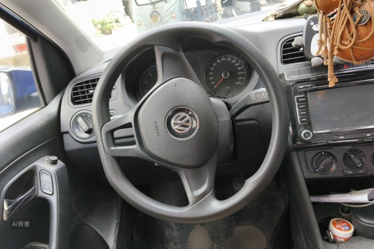 Volkswagen Polo 2016 #12 Volkswagen Polo 2016 car image #12