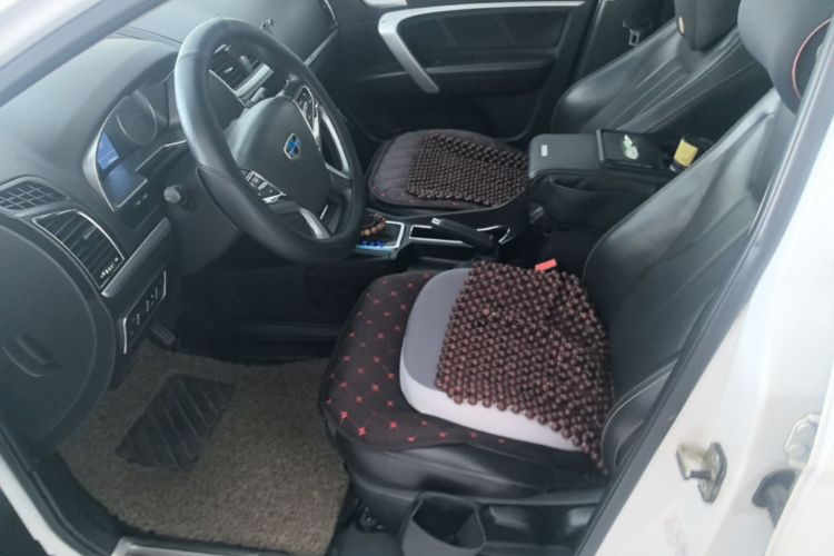 GEELY Emgrand 2015 car image #15