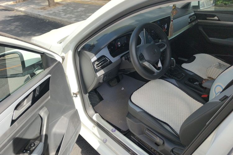 Volkswagen Lavida 2022 car image #9