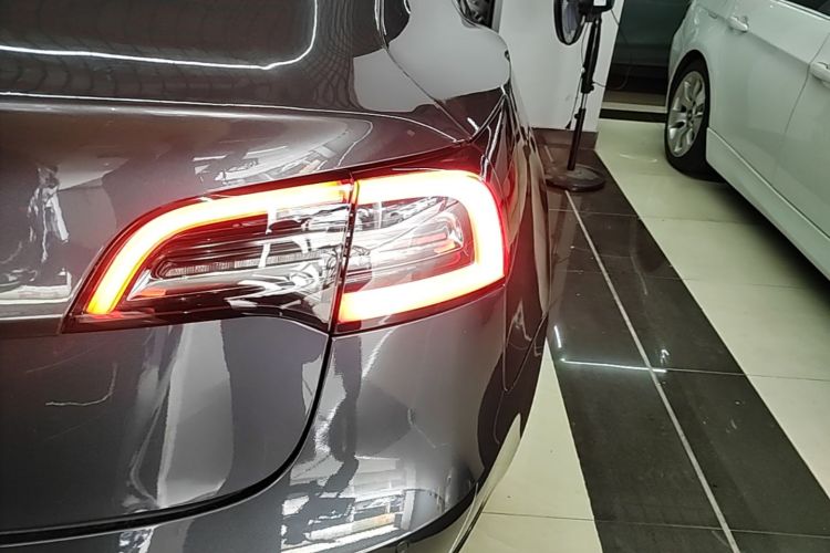 Tesla Model 3 2020 #8 Tesla Model 3 2020 car image #8