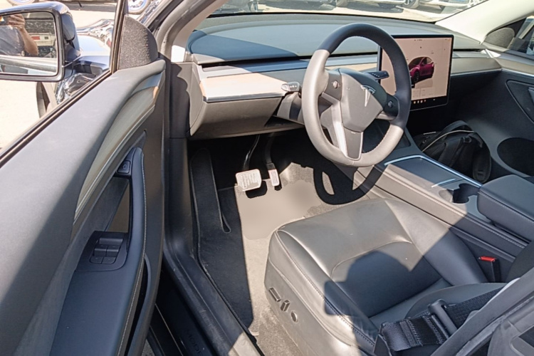 Tesla Model Y 2022 #12 Tesla Model Y 2022 immagine di auto #12