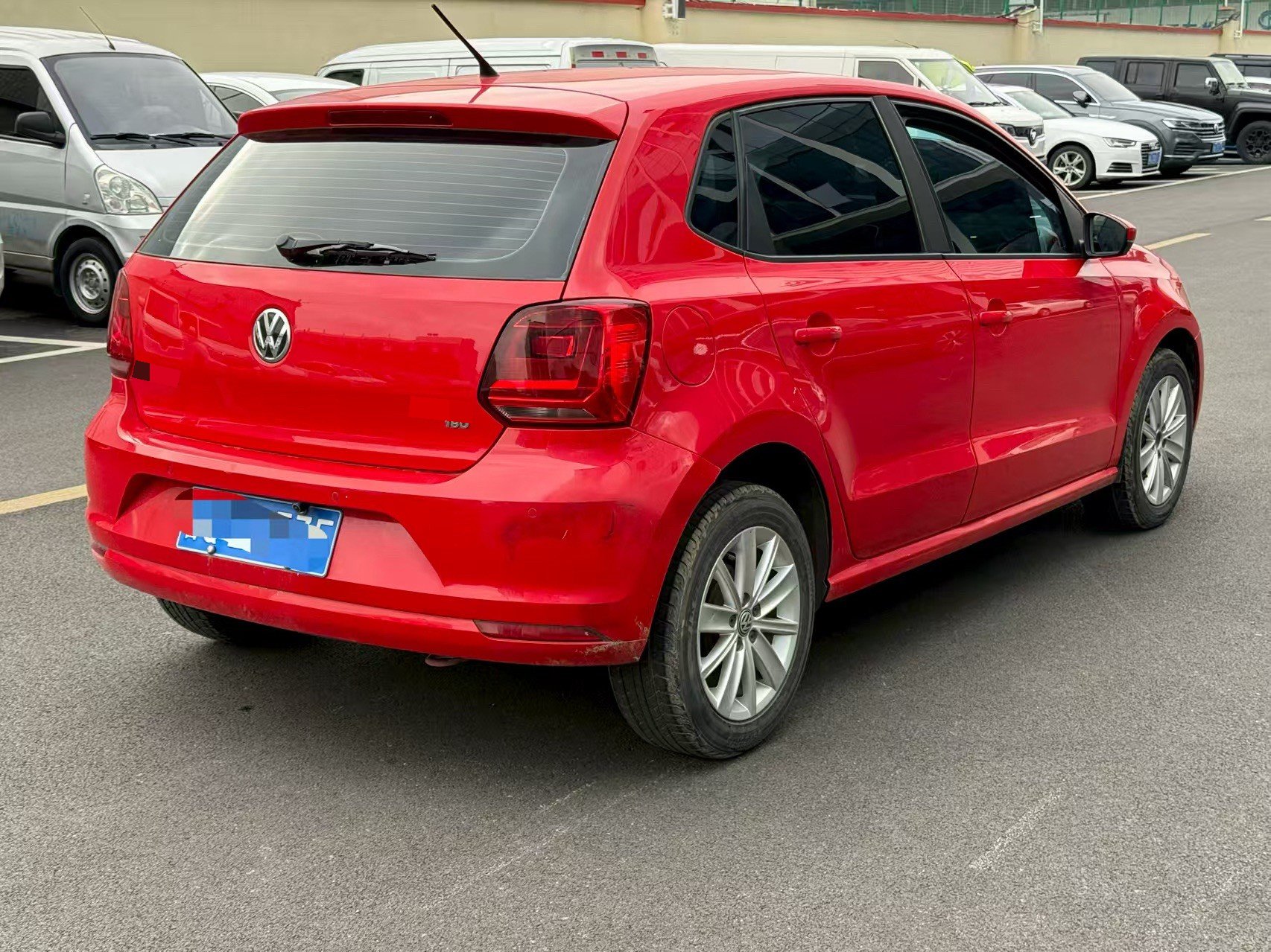 Volkswagen Polo 2015 #6 Volkswagen Polo 2015 car image #6