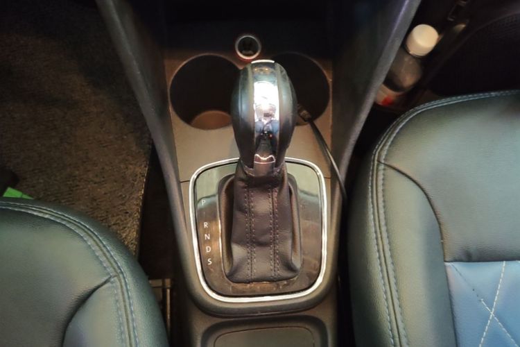 Volkswagen Polo 2016 car image #14