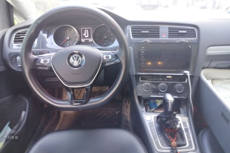 Volkswagen Golf 2020 immagine di auto #11