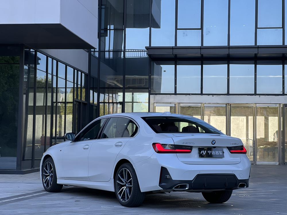 BMW 3 Series 2023 car image #4