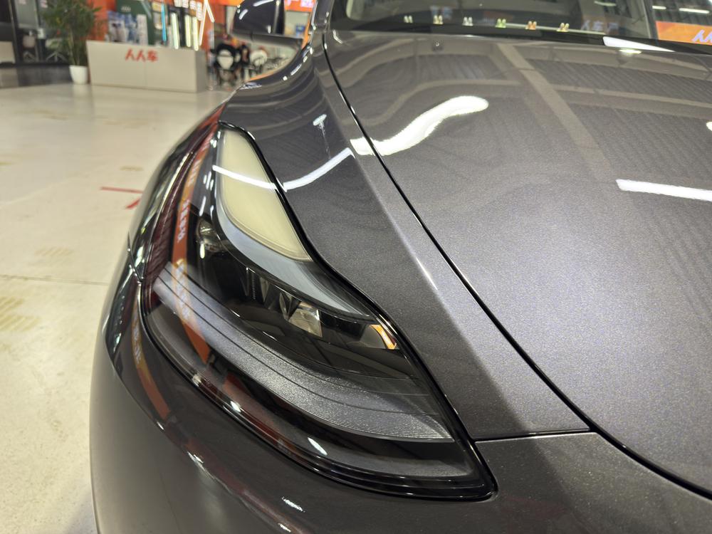 Tesla Model Y 2022 immagine di auto #12