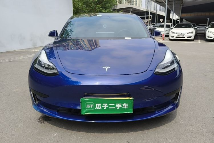 Tesla Model 3 2020 car image #3
