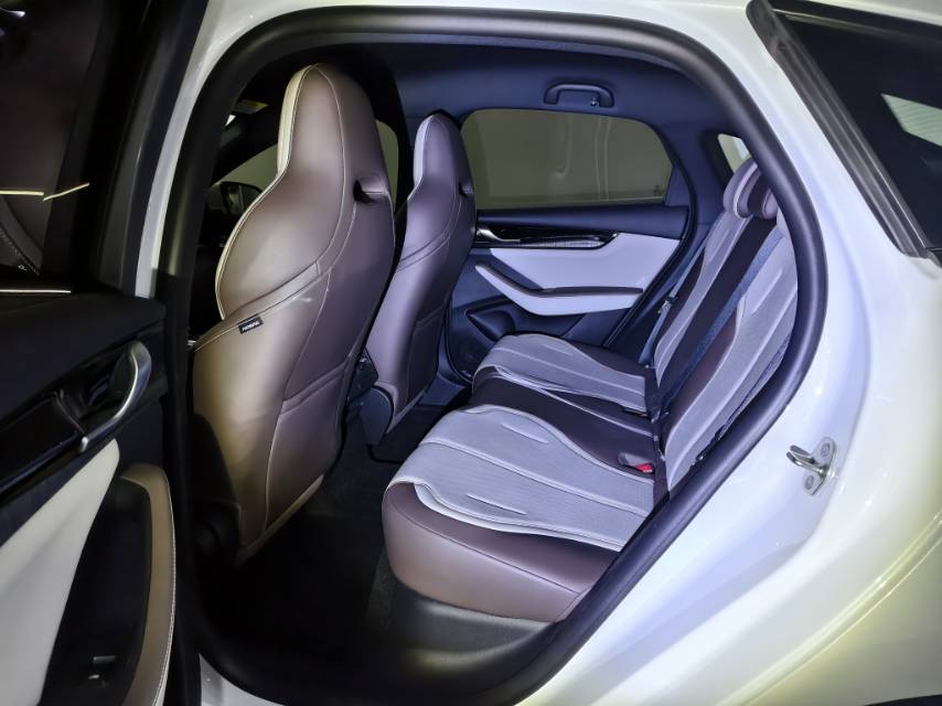 BYD Qin Plus 2024 #7 BYD Qin Plus 2024 car image #7