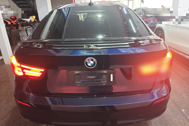 BMW 3 Series GT 2018 #6 BMW 3 Series GT 2018 car image #6