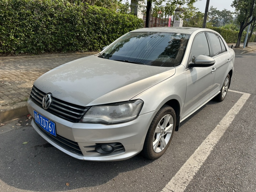 Volkswagen Bora 2015 Volkswagen Bora 2015 immagine di auto