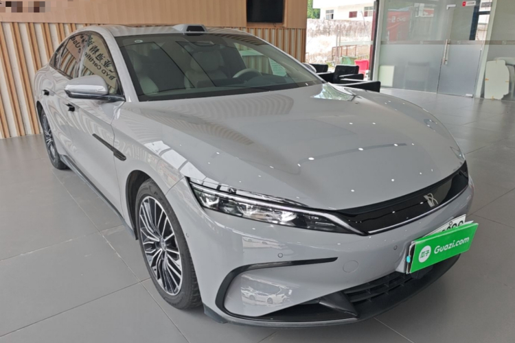 BYD Han 2025 car image #6