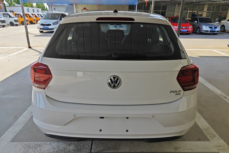 Volkswagen Polo 2020 car image #4