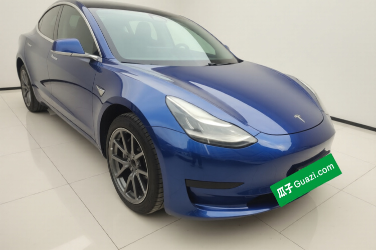 Tesla Model 3 2020 immagine di auto #6