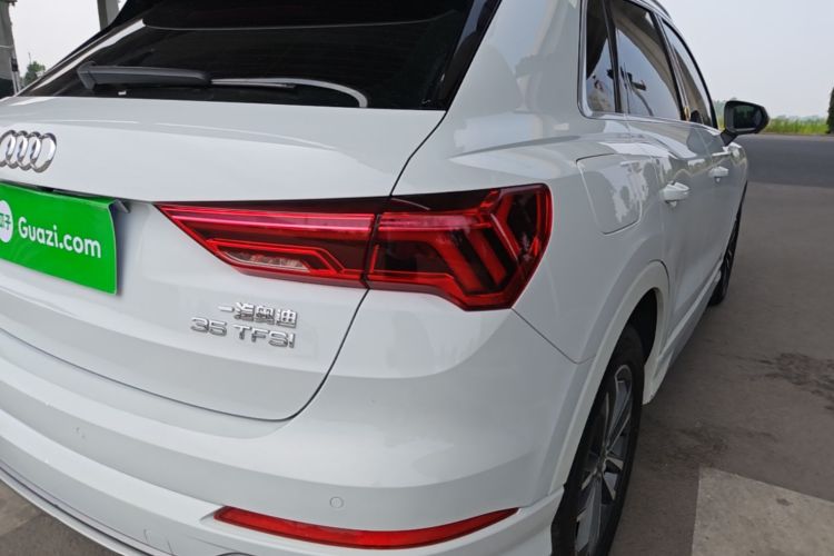 Audi Q3 2021 #8 Audi Q3 2021 car image #8