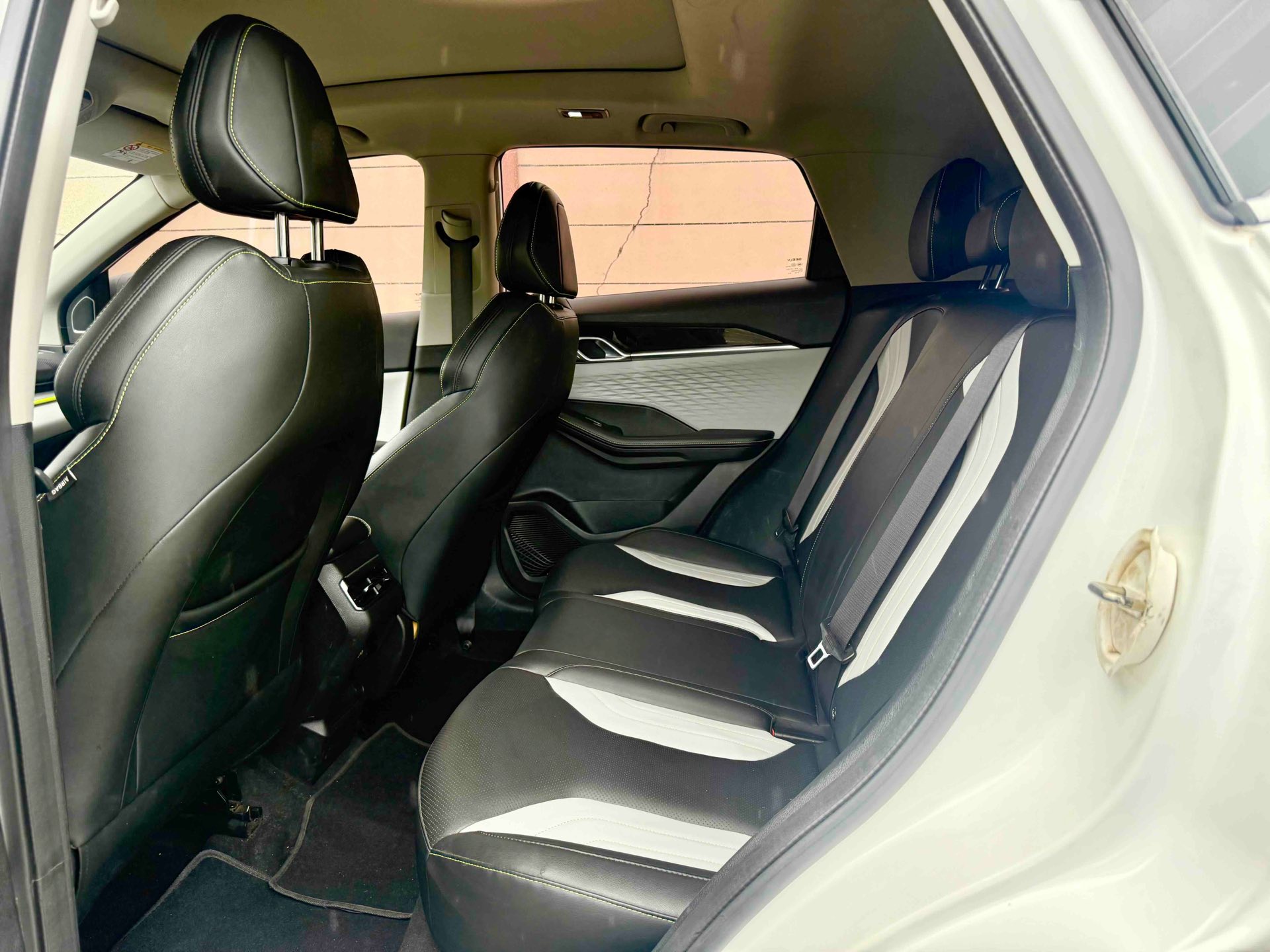 GEELY Coolray 2023 immagine di auto #6