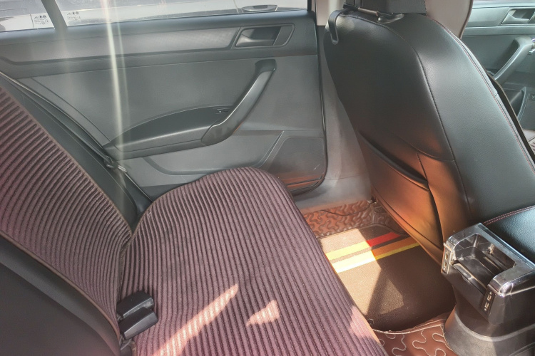 Volkswagen Santana 2019 #9 Volkswagen Santana 2019 car image #9