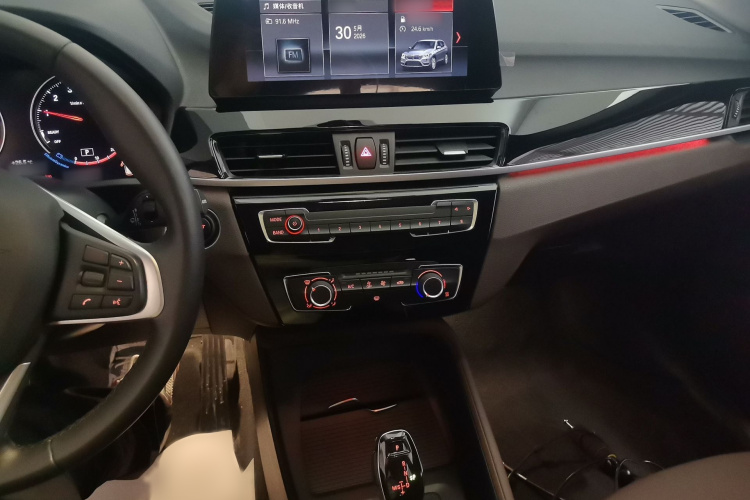 BMW X1 2023 #17 BMW X1 2023 immagine di auto #17