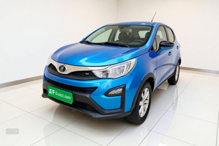 BYD Yuan 2017 #2 BYD Yuan 2017 car image #2