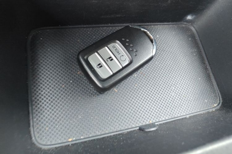 Honda CR-V 2022 immagine di auto #9