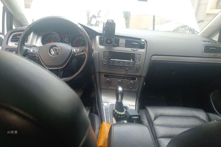 Volkswagen Golf 2015 car image #11