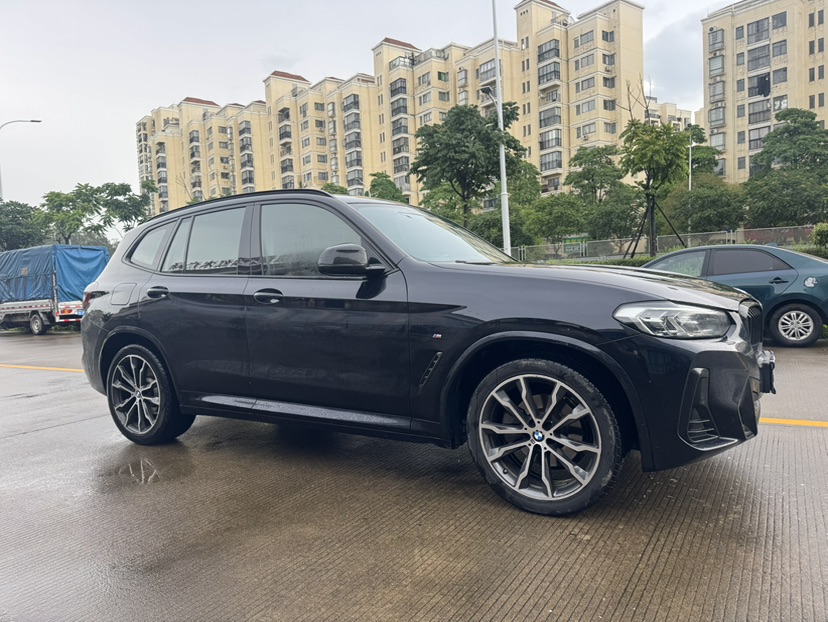 BMW X3 2022 car image #4