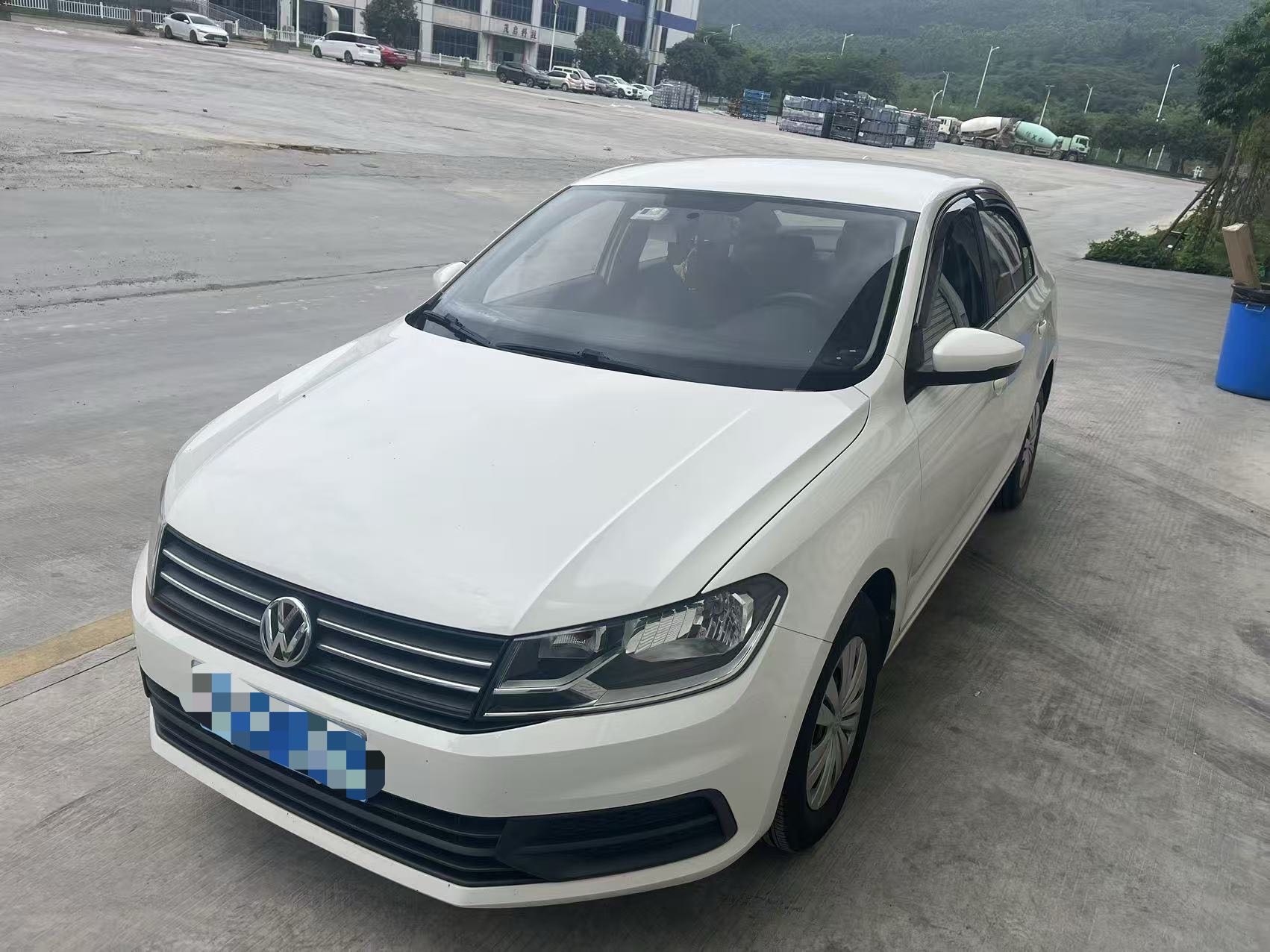 Volkswagen Santana 2019 car image 