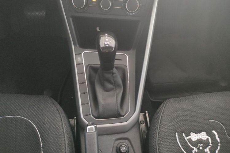 Volkswagen Polo 2021 car image #14