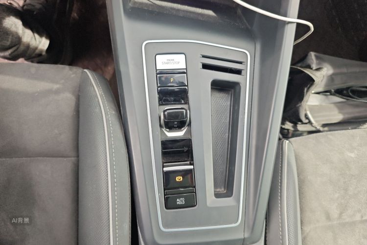 Volkswagen Golf 2022 imagen de coche #16