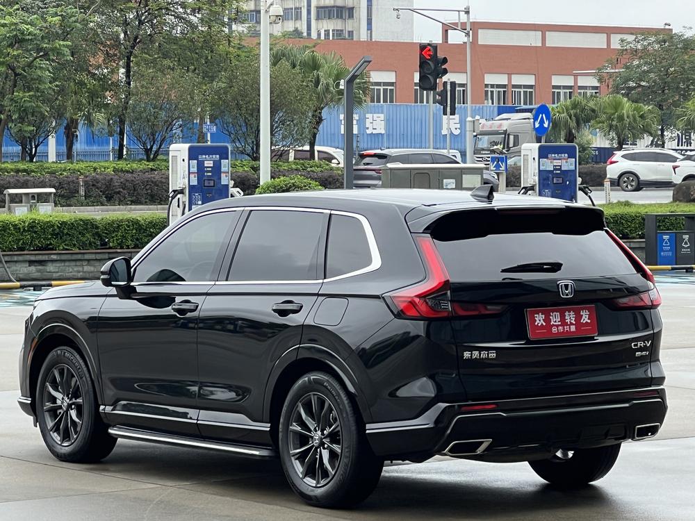 Honda CR-V 2023 #4 Honda CR-V 2023 car image #4