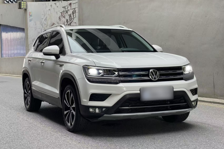 Volkswagen Tharu 2019 car image #4