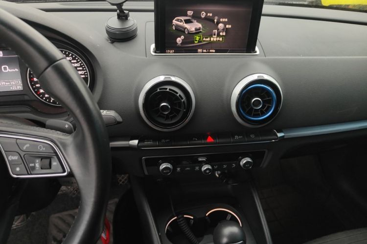 Audi A3 2018 #13 Audi A3 2018 car image #13