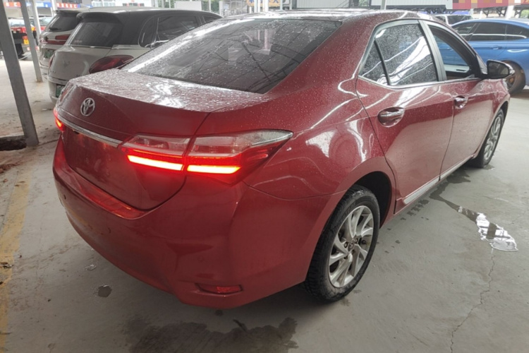 Toyota Corolla 2017 #5 Toyota Corolla 2017 car image #5