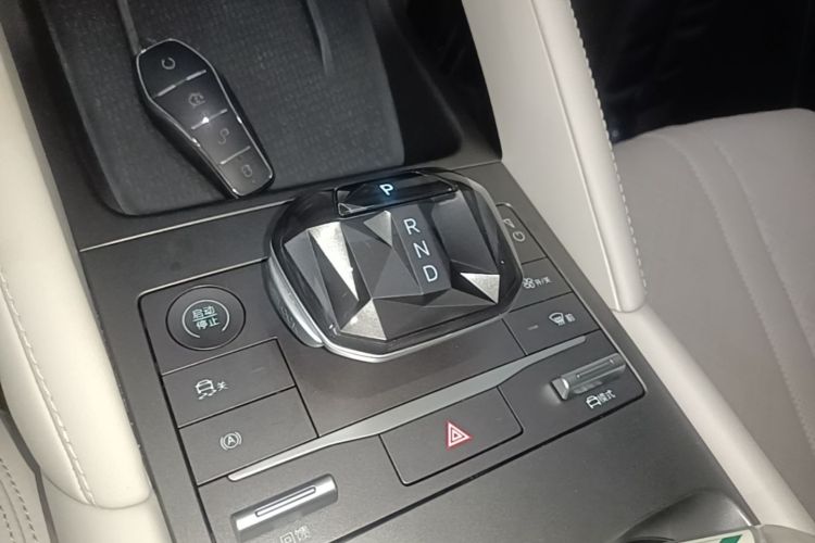 BYD YuanUP 2024 car image #14