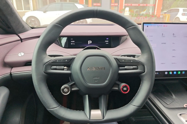 MI SU7 2025 immagine di auto #11