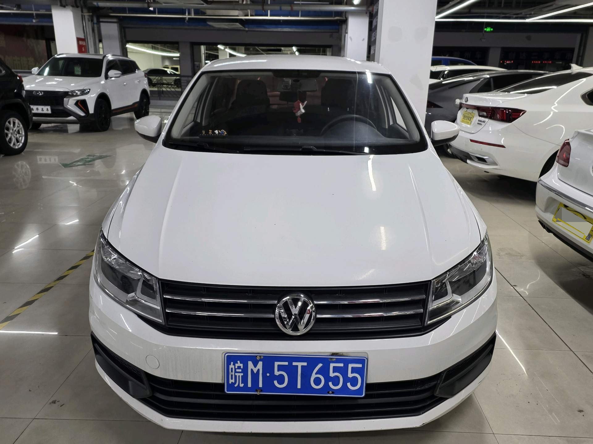 Volkswagen Santana 2019 #2 Volkswagen Santana 2019 صورة سيارة #2