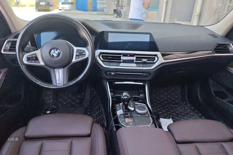 BMW 3 Series 2021 car image #11