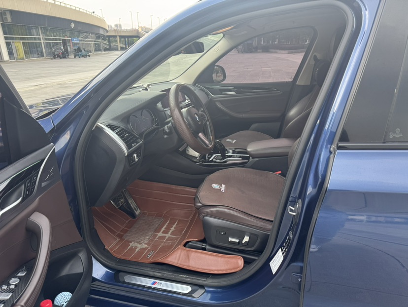 BMW X3 2019 car image #5