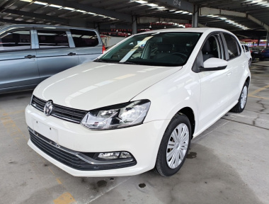 Volkswagen Polo 2017 car image 