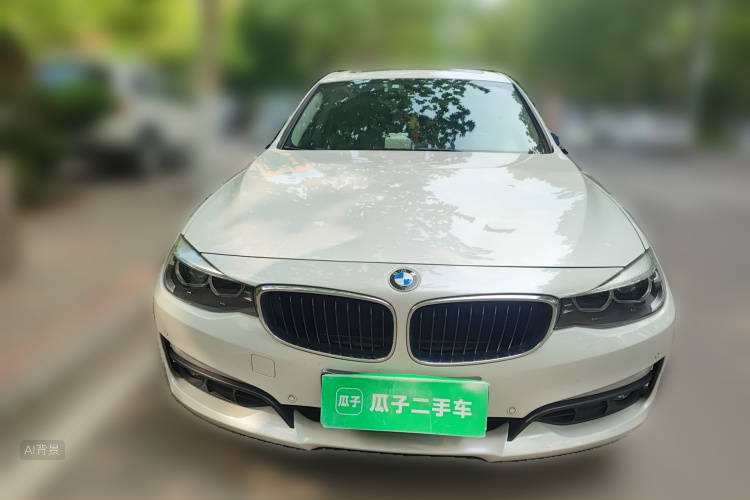 BMW 3 Series GT 2017 imagem de carro #3