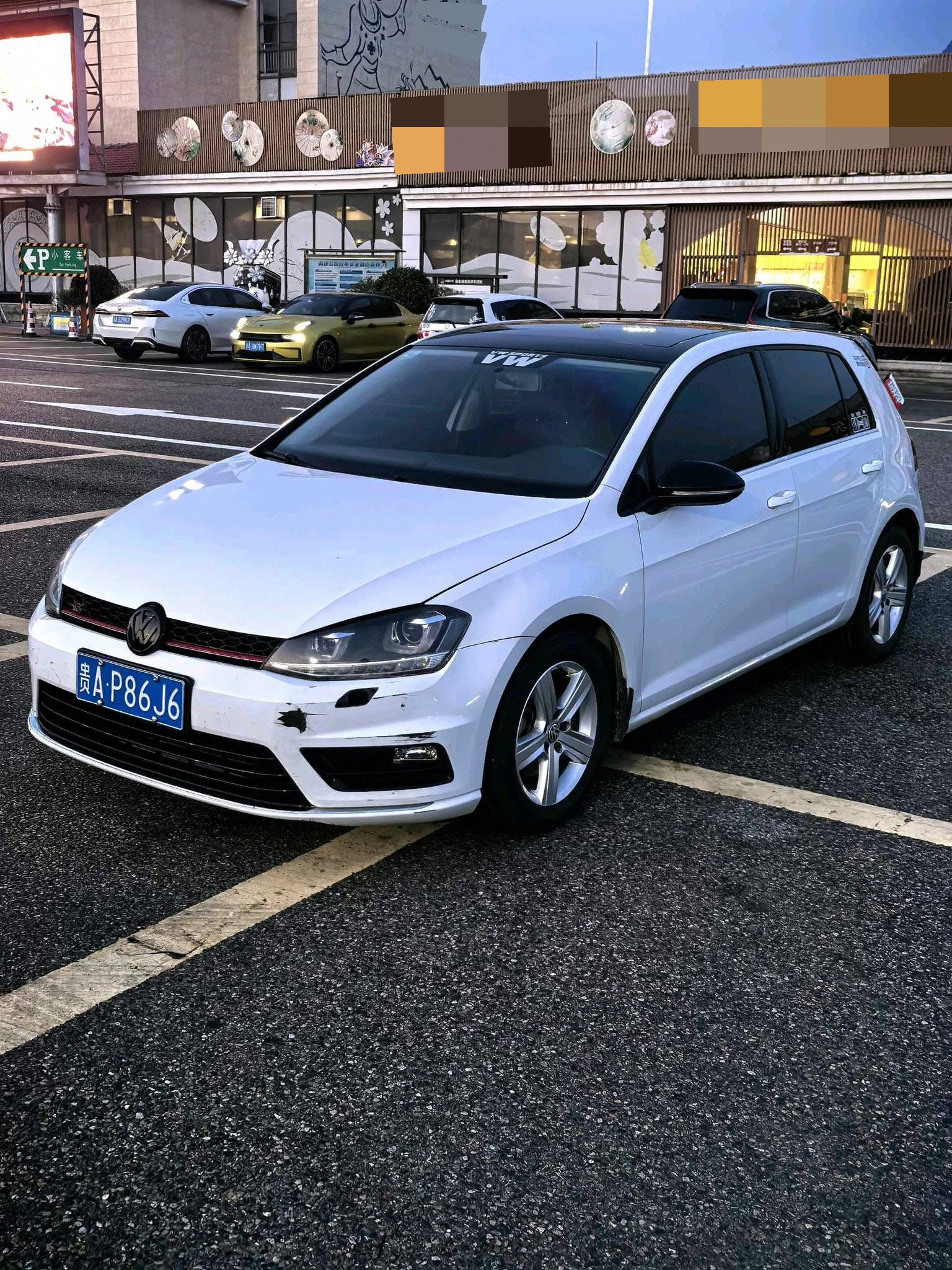 2015 2015 car image